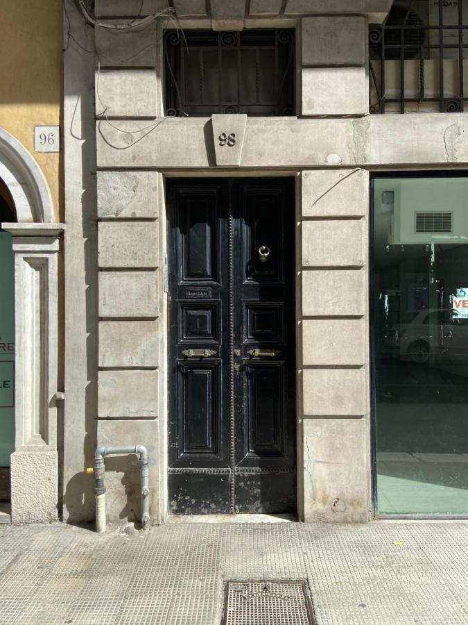 Appartement The Singer'S House à Bari Extérieur photo