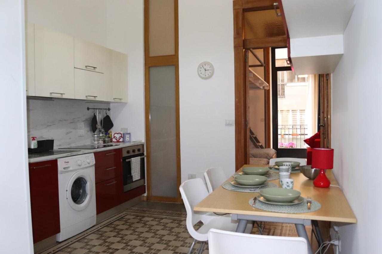 Appartement The Singer'S House à Bari Extérieur photo